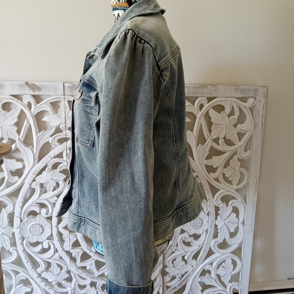 maurices XL Light Sandblast Denim Jacket - Picture 7 of 17